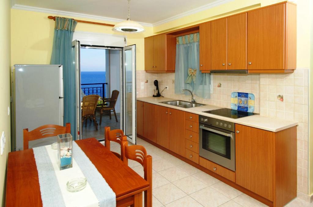 Mari-Christi Apartments Poros (Kefalonia) Quarto foto