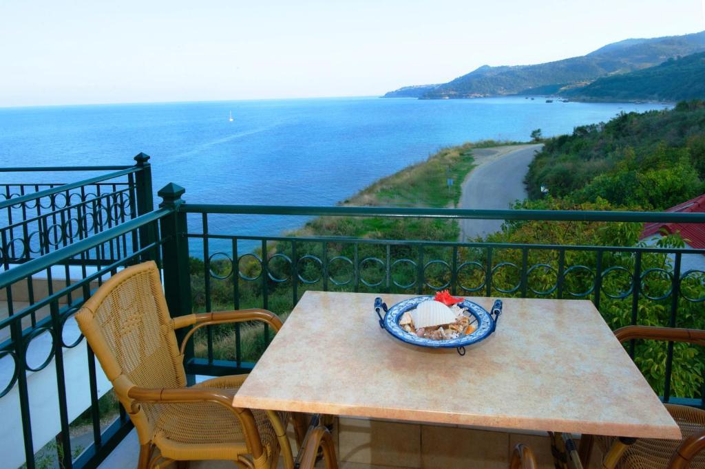 Mari-Christi Apartments Poros (Kefalonia) Quarto foto